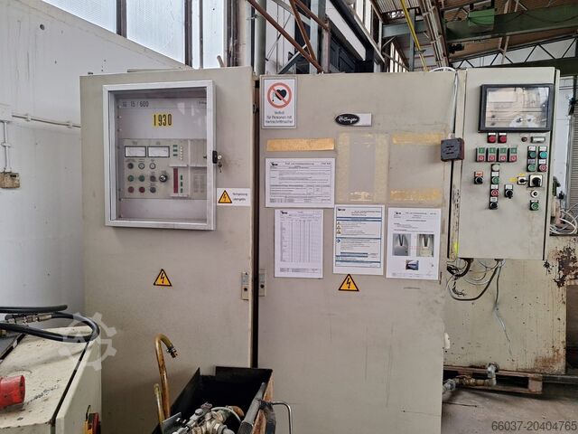 Härteanlage - Induktion Hüttinger