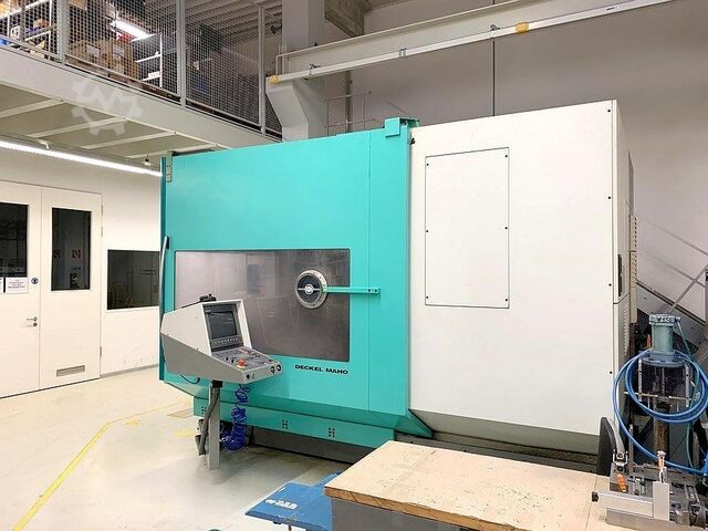 Vertikales Bearbeitungszentrum Deckel Maho DMU 125 T