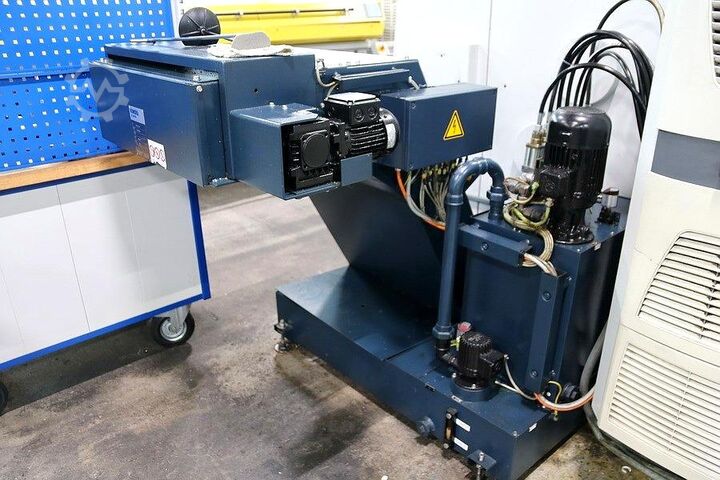 CNC-Dreh- und Fräszentrum SPINNER TD 42 Triplex