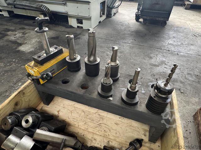 CNC-Drehmaschine MICROTURN BNC-1840