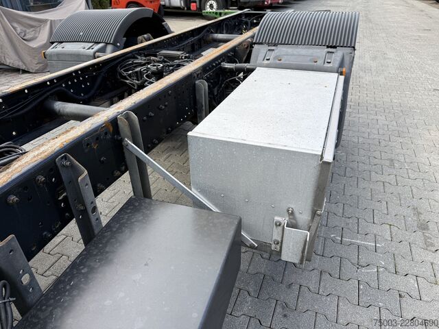 Truck chassis MAN TGS 18.440 4X4H