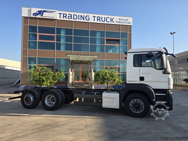Truck chassis MAN TGS 26.420