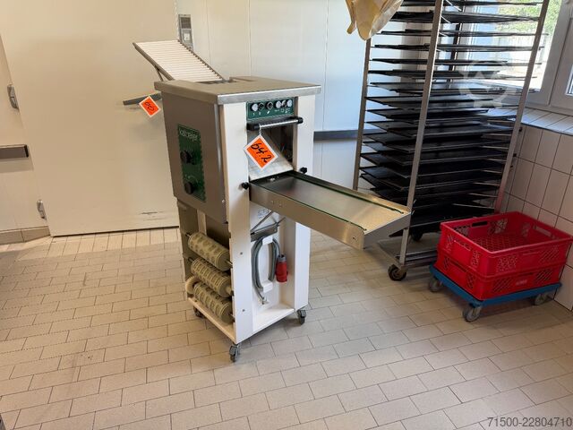 Pastry line Kalmeijer 