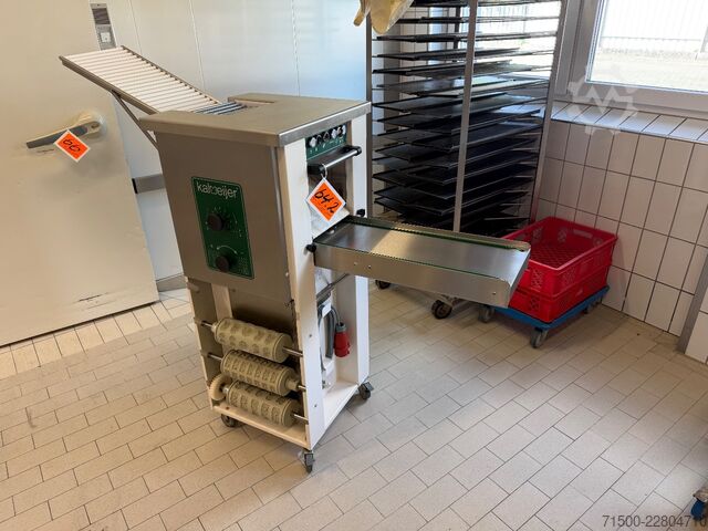 Pastry line Kalmeijer 