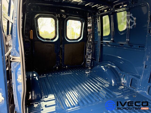 Iveco Daily 35S16V 2.3L 160hp | L2H2 W3520 | Manual Transmission | Adaptive Cruise Control | Camera  Iveco Daily 35S16V 2.3L 160pk | L2H2 W3520 | Handgesc...