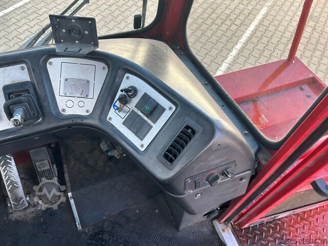 Standard tractor Terberg YT182 / Motor Problem - Oil Pressure / 2006 / C...