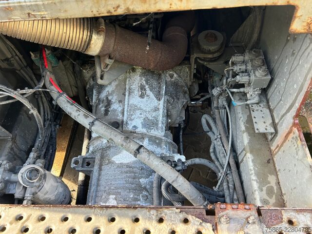 Standard tractor Terberg YT182 / Motor Problem - Oil Pressure / 2006 / C...