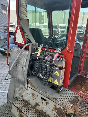 Standard tractor Terberg YT182 / Motor Problem - Oil Pressure / 2006 / C...