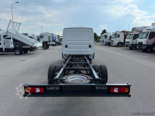 Chassis IVECO DAILY 35C16