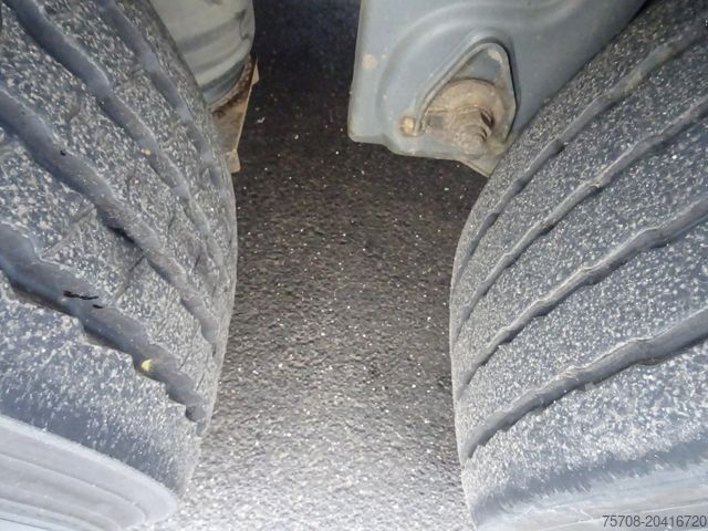 Beverage truck IVECO 260 S 42*kpl. Zug*2x LBW*Lift/Lenk*Ret.*38 Pal.