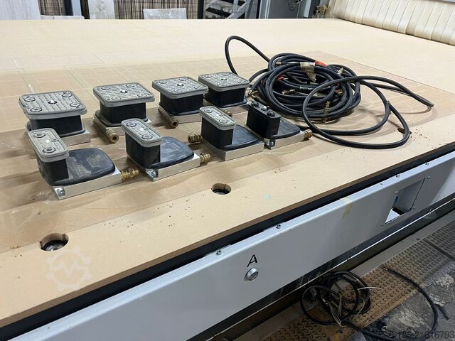 Bearbeitungszentrum HOLZ-HER DYNESTIC 7535