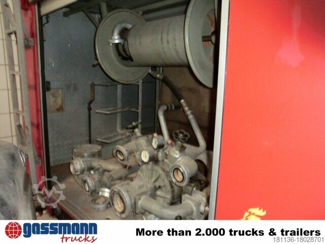 Fire truck Mercedes-Benz LP 813 4x2 Löschfahrzeug mit Wasserbehälter 2240