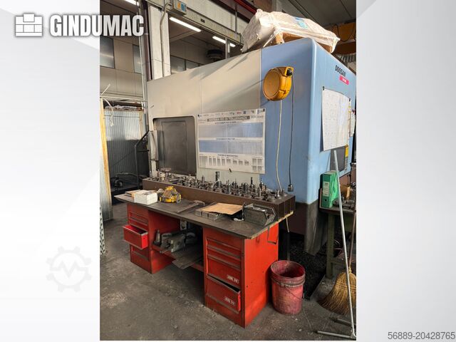 VERTIKALES BEARBEITUNGSZENTRUM DOOSAN VM 960L