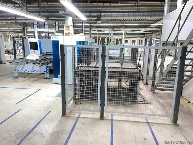 Bearbeitungszentrum mit Durchlauf Weeke BHX 500