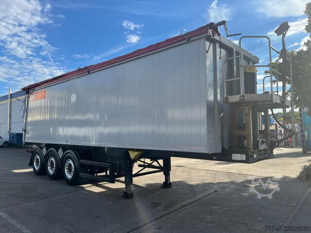Kipper Langendorf SKA 24/30 Getreidekipper 55 m³* VOLLALU Liftachse