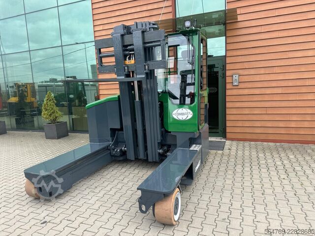 4-way forklift Combilift C4500 /Triplex/Battery 2023 year