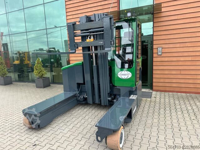 4-way forklift Combilift C4500 /Triplex/Battery 2023 year