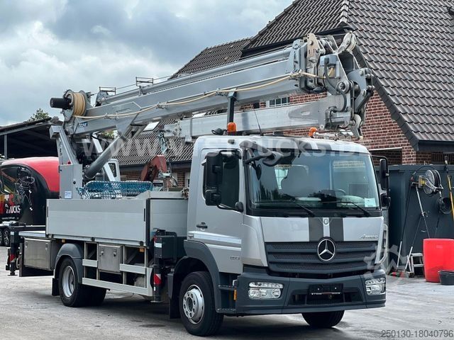 Truck mounted crane MERCEDES-BENZ Atego 1223 4x2 Böcker-Dachdeckerkran