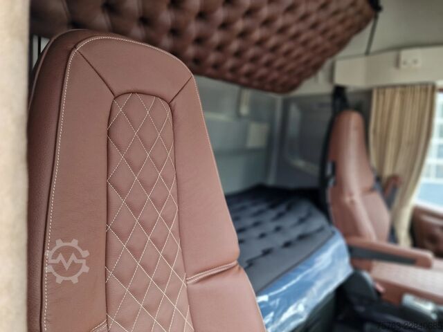 Standard-SZM Volvo FH 13.500 Aero Globetrotter XL 4x2 - New - Full...
