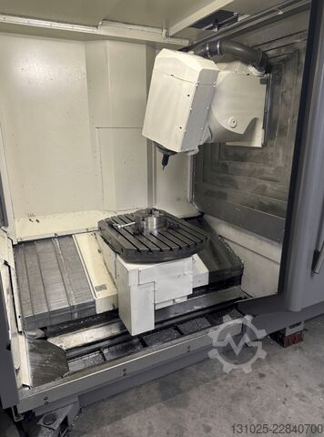 5-Achsen-Vertikal-Bearbeitungszentrum Deckel Maho DMU80P
