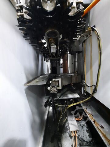 5-Achsen-Vertikal-Bearbeitungszentrum Deckel Maho DMU80P