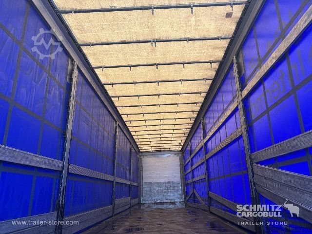 Auflieger mit Pritsche & Plane Schmitz Cargobull Semitrailer Curtainsider Standard