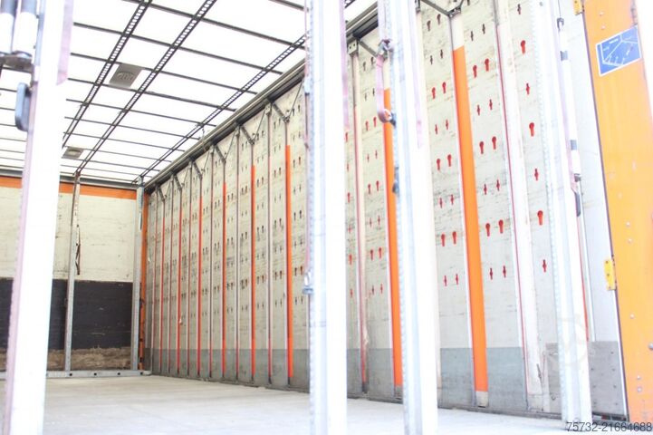 LKW mit Getränkeaufbau Daf XF  26.440 Getränkewagen AHK Gabelstapler Haltung