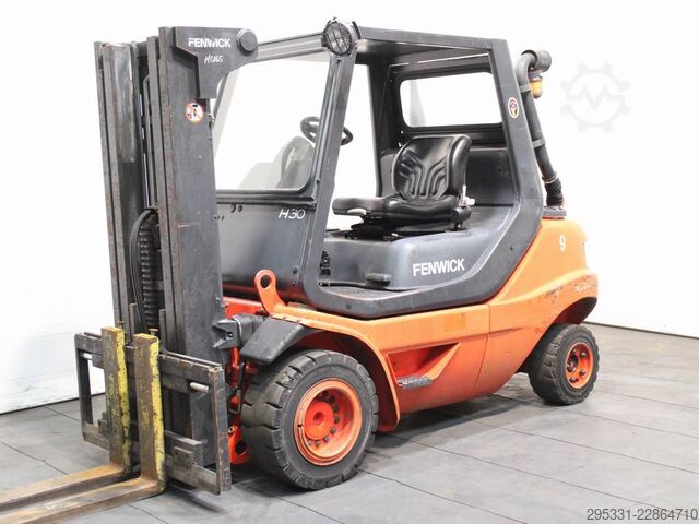 Diesel Forklift Linde H 30 D-03  351