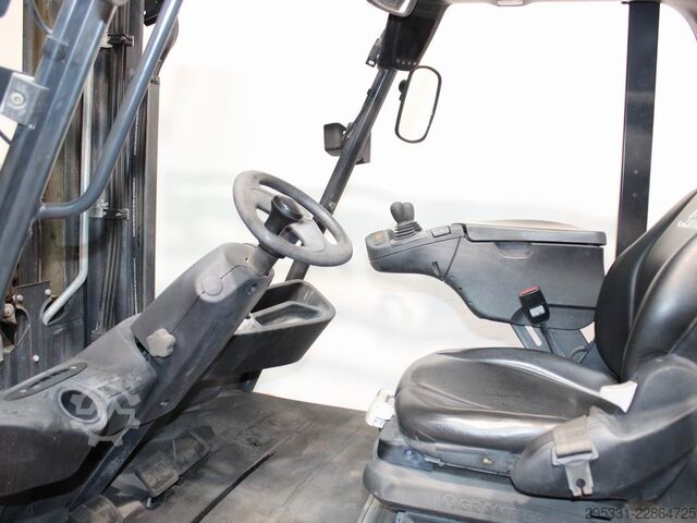 Diesel Forklift Linde H 70 D-03  396