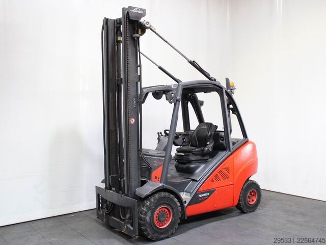 Diesel Forklift Linde H 30 D-02  393