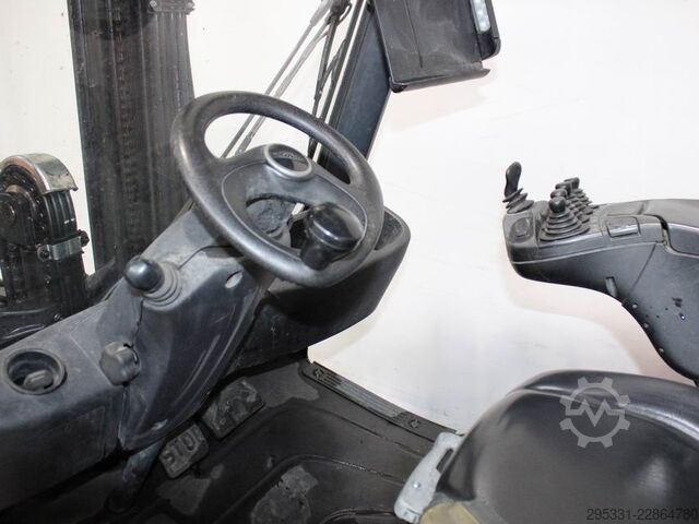 LPG Forklifts Linde H 18 T-01  391