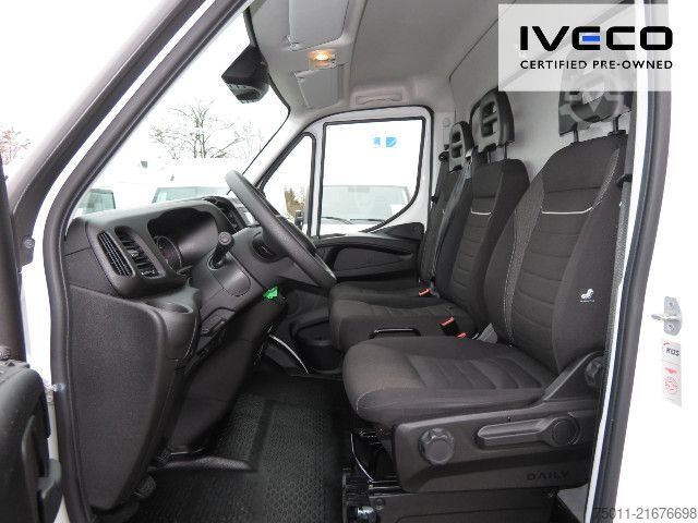 Transporter mit Koffer IVECO Daily 35C16 Koffer/LBW Klima, Zwillingsreifen