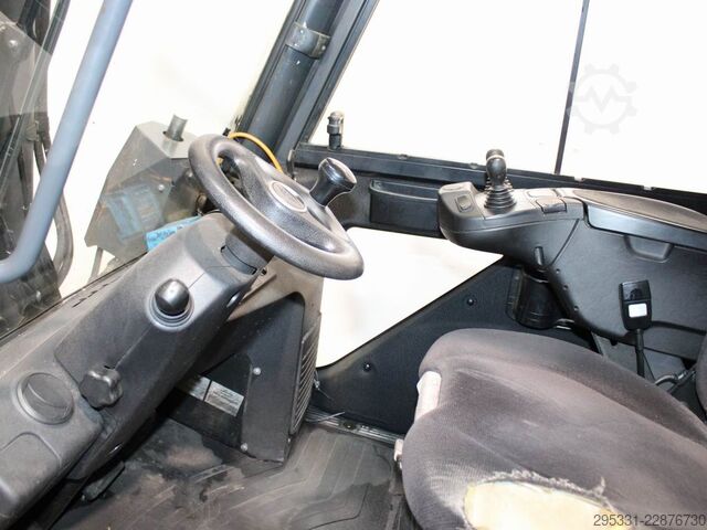 Treibgasstapler Linde H 35 T-02  393