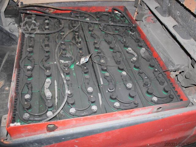 Elektro 4 Rad-Stapler Linde E 30 HL