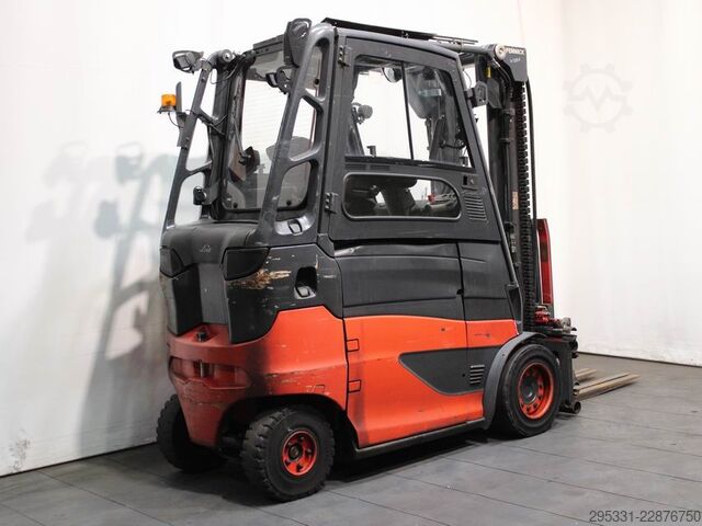 Elektro 4 Rad-Stapler Linde E 40 H
