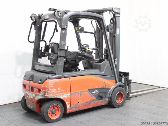 Elektro 4 Rad-Stapler Linde E 20 PL-02 386