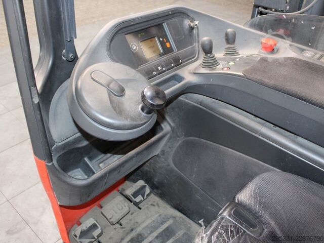 Schubmaststapler Linde R 14-01  1120