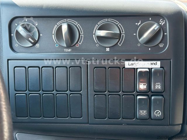 Transporter mit Pritsche & Plane MAN TGL 8.180 4x2 EU5 Ladebordwand Orig. Km