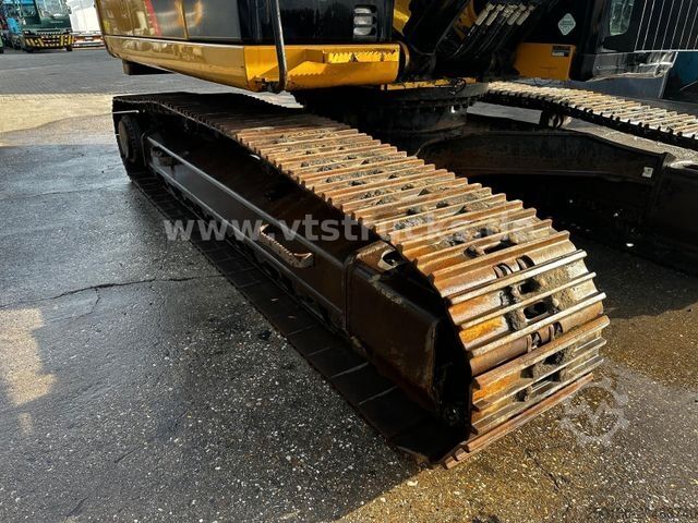 Kettenbagger CATERPILLAR 324E LN Schnellwechsler Schutzgitter