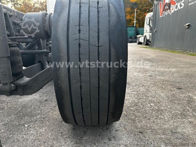LKW-Fahrgestell MERCEDES-BENZ Actros 2540 6x2 Fahrgestell