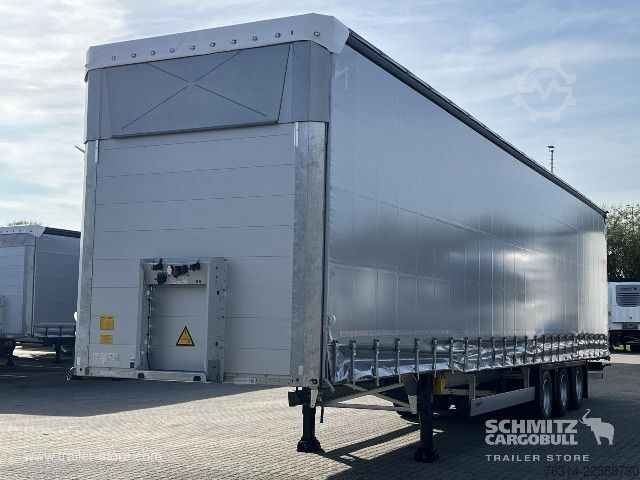 Open semitrailer with tarp Schmitz Cargobull Curtainsider Mega Getränke