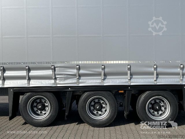 Open semitrailer with tarp Schmitz Cargobull Curtainsider Mega Getränke