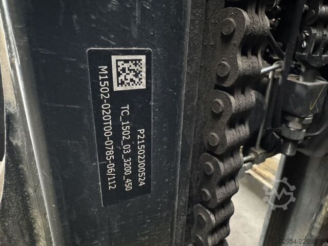 Reach Truck Linde R20 -01Triplex Klammergabel