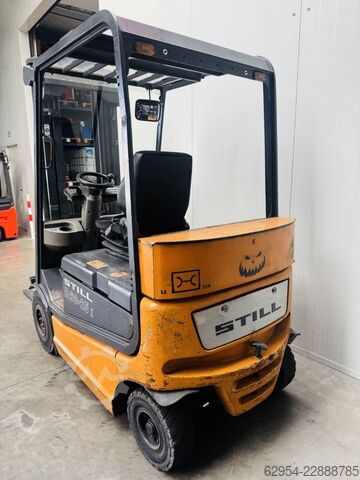 Electric 4-wheel forklift Still R60-25 Triplex Batterie 70%