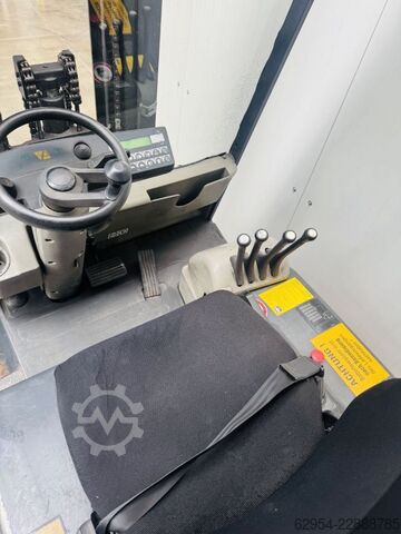 Electric 4-wheel forklift Still R60-25 Triplex Batterie 70%