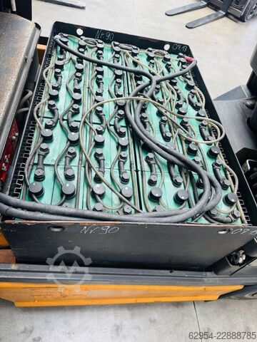 Electric 4-wheel forklift Still R60-25 Triplex Batterie 70%