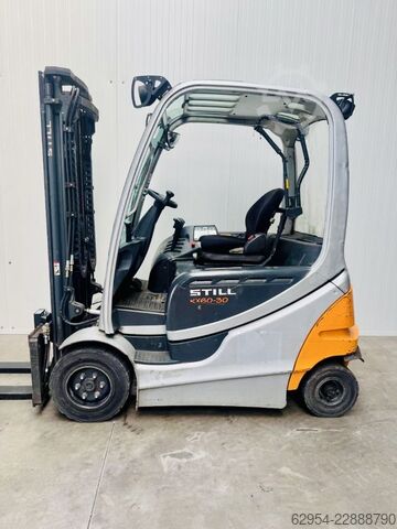 Electric 4-wheel forklift Still RX60-30 Duplex Batterie 70%
