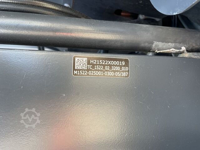 Electric 4-wheel forklift Linde E 25-01
