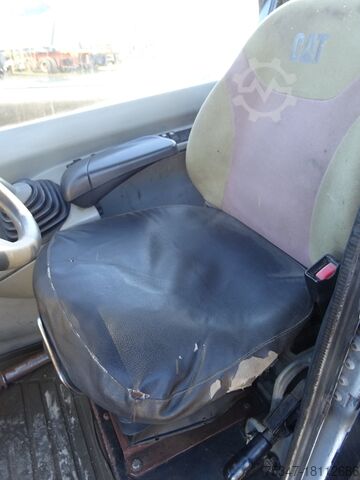 Telescopic handler Caterpillar TH360B