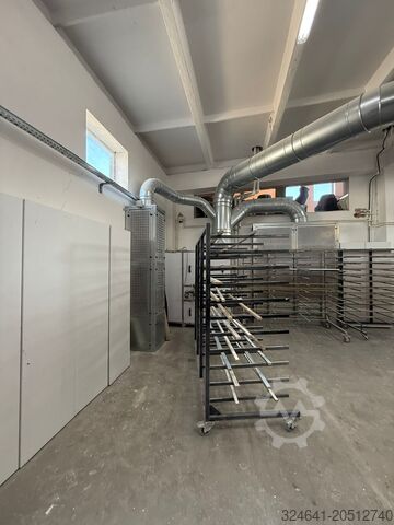 Painting robot Cefla Mito 2P